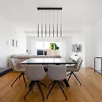 The 44 Apartman *
